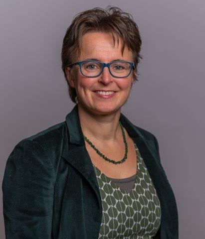 Esther Carton